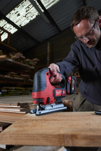 MILWAUKEE PISTOSAHA M18 BJS-402C 6