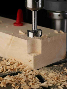 MILWAUKEE FORSTNER TERÄ PUU 20X90MM 2