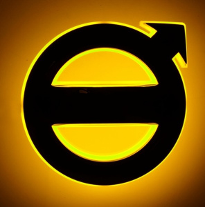 VALKOINEN/KELTAINEN 17CM LED-VALOPOHJA ALKUPERÄISELLE VOLVO-KYLTILLE 2
