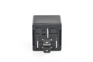 BOSCH RELE 24V DIODILLA 20A 5-NAP. 5
