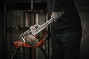 MILWAUKEE 18" SUORAT ALUMIINISET PUTKIPIHDIT 3