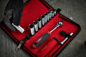 MILWAUKEE 3/8" HYLSYSARJA 12 KPL 2