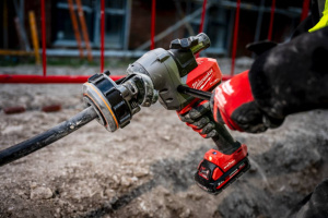 MILWAUKEE AKKU M18 HB3 4