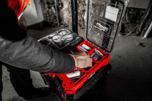 MILWAUKEE ENSIAPUPAKKAUS DIN 13157 PACKOUT 6