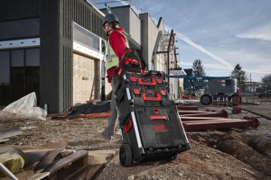 MILWAUKEE VETOLAATIKKO PYÖRILLÄ PACKOUT 3