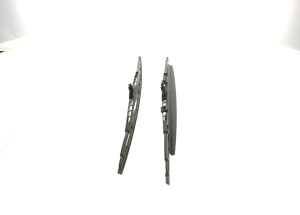 BOSCH SULKASARJA 600/575MM, REPSIKAN SULKA TAIVUTETTU, VW TRANSPORTER T5 YM. 8