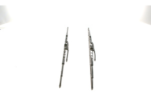 BOSCH PYYHKIMENSULKASRJ 600/600MM,VOLVO FL/DAF LF55,/RVI MIDLUM/IVECO DAILY YM. 6