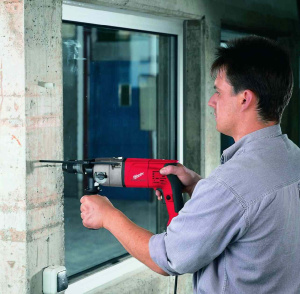 MILWAUKEE ISKUPORAKONE PD2E 24 RS 4