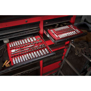 MILWAUKEE HYLSYT RÄIKKÄ 3/8" PACKOUT 32KPL 4