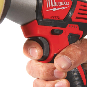 MILWAUKEE AKKUKIILLOTUSKONE M12 BPS-0 4