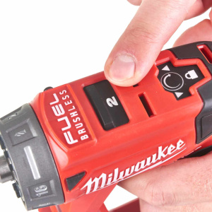 MILWAUKEE AKKUPORAKONE M12 FDDXKIT-202X 4