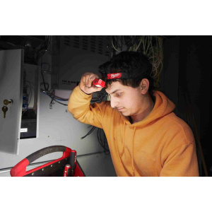 MILWAUKEE OTSALAMPPU HL2-LED 2