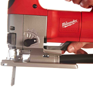 MILWAUKEE PISTOSAHA JSPE 135 TX 3
