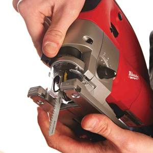 MILWAUKEE PISTOSAHA JSPE 135 TX 8