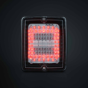 IZELED 3-TOIMINEN TAKAVALO, KIRKAS LASI. 24V TAKA/JARRU/VILKKU 130X110X45 4