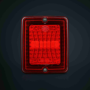 IZELED LED-TAKASUMUVALO, PUNAINEN LASI. 24V 130X110X45 /1/ 3