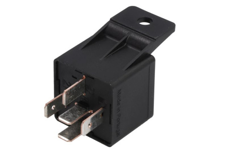 BOSCH PIENRELE 12V 20/30A 5-NAP, KORVALLA
